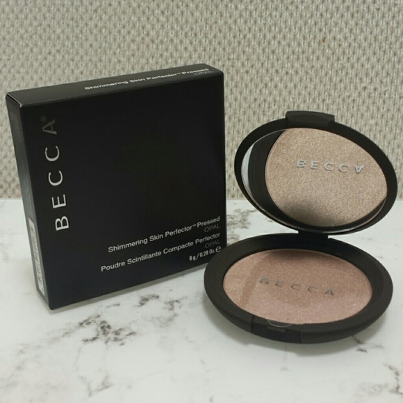 BECCA Other - Becca Shimmering Skin Perfector Pressed in Opal